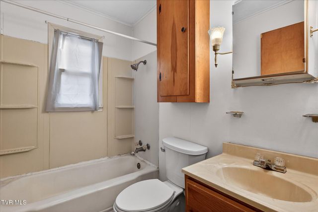 4534 Dishner Valley Road, Bristol, VA 24202