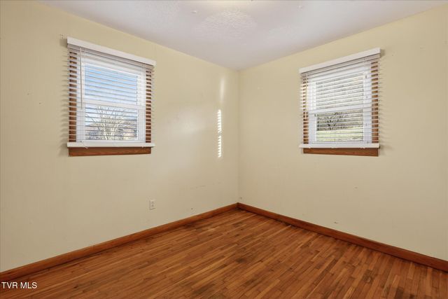 4534 Dishner Valley Road, Bristol, VA 24202