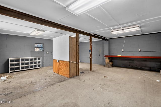 4534 Dishner Valley Road, Bristol, VA 24202