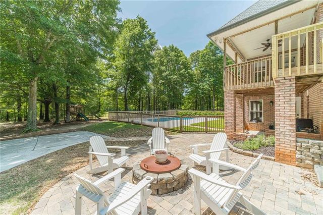 4415 Locklin Road, Monroe, GA 30655