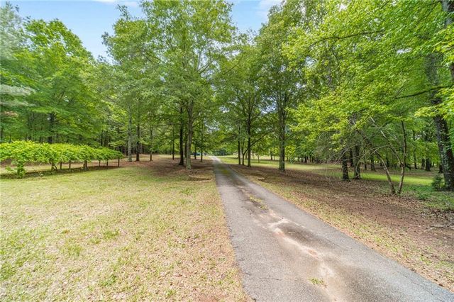 4415 Locklin Road, Monroe, GA 30655
