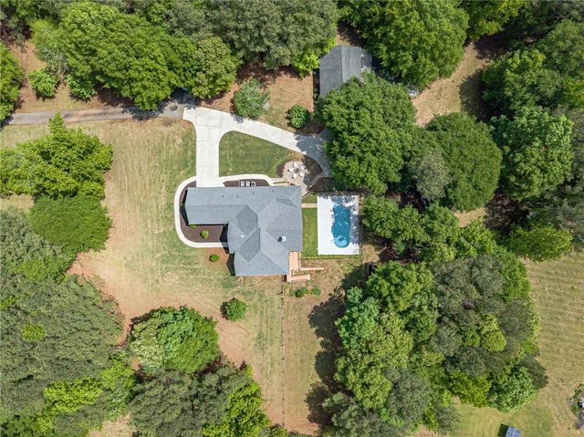 4415 Locklin Road, Monroe, GA 30655