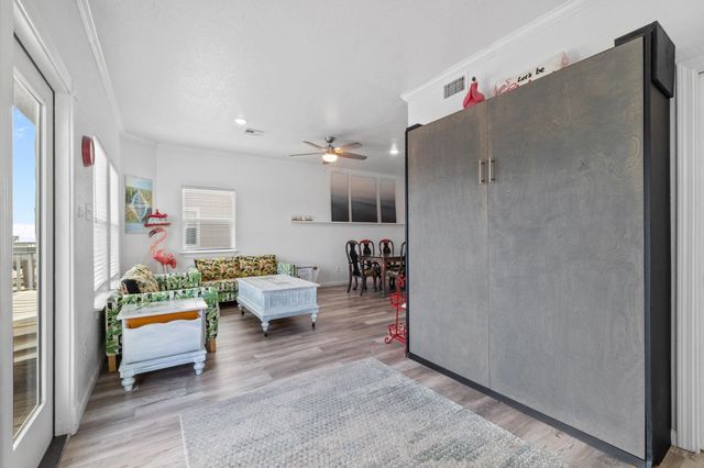 139 W Palm Street, Freeport, TX 77541