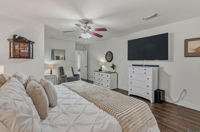 9942 Lockhart Rd, Denham Springs, LA 70726