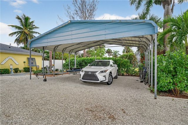 27526 Big Bend RD, Bonita Springs, FL 34134