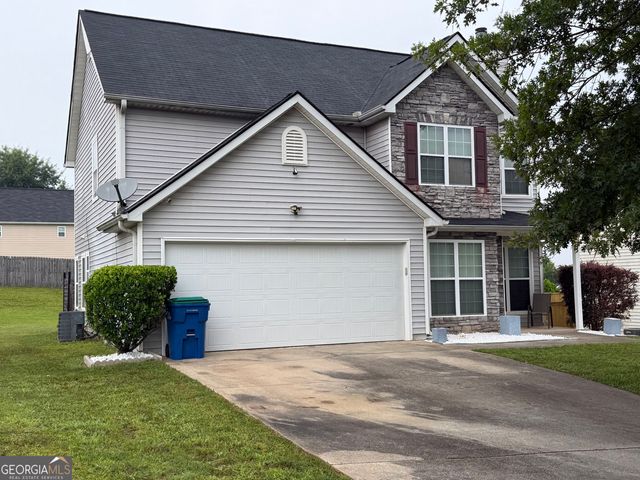 5445 Hilltop Pass, Fairburn, GA 30213