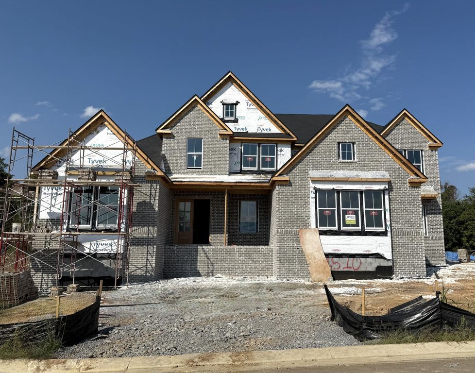 5700 Nola Dr, Arrington, TN 37014