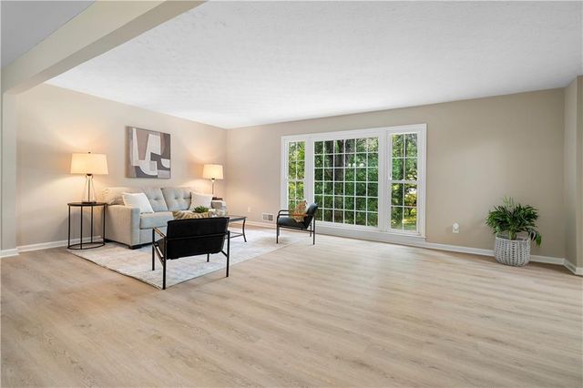 1973 Pine Tree Trail, Gainesville, GA 30501
