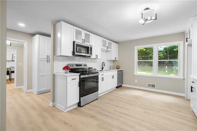 1973 Pine Tree Trail, Gainesville, GA 30501
