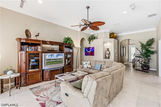 20048 Seadale CT, Estero, FL 33928