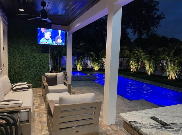 6214 S MAIN AVENUE, Tampa, FL 33611