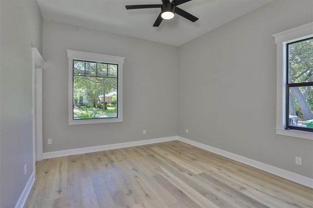 6214 S MAIN AVENUE, Tampa, FL 33611