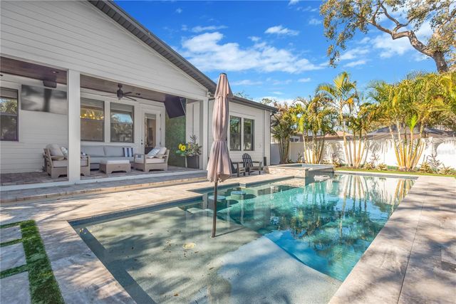 6214 S MAIN AVENUE, Tampa, FL 33611