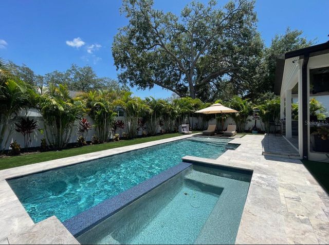 6214 S MAIN AVENUE, Tampa, FL 33611