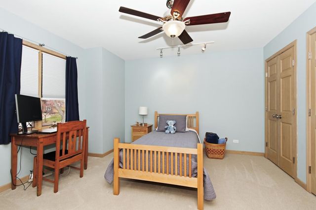 933 Doral Drive, Bartlett, IL 60103