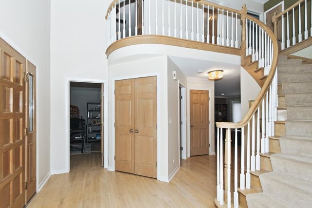 933 Doral Drive, Bartlett, IL 60103