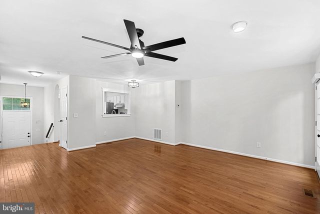 124 OLIVER CT, Purcellville, VA 20132