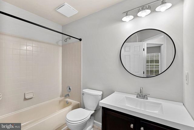 124 OLIVER CT, Purcellville, VA 20132