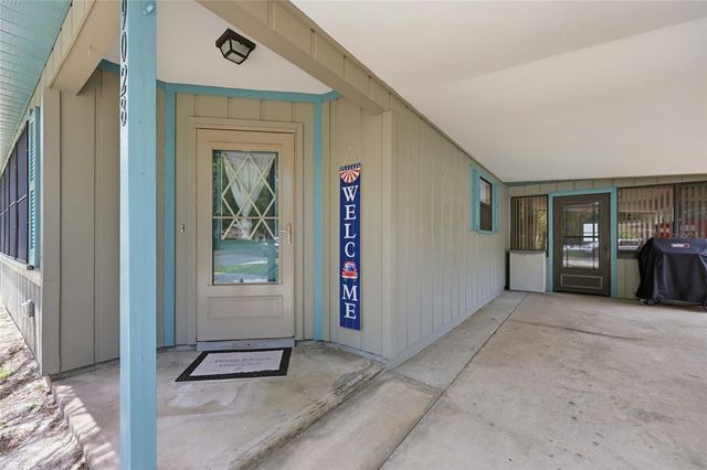 9028 NW 37TH CIRCLE, Gainesville, FL 32653