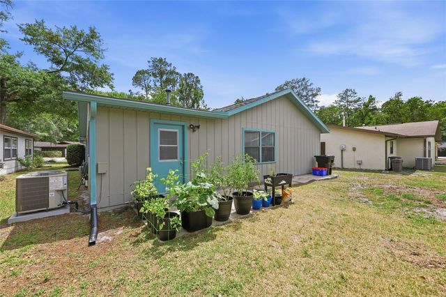 9028 NW 37TH CIRCLE, Gainesville, FL 32653