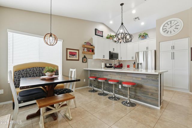 8946 E MINNESOTA Avenue, Sun Lakes, AZ 85248