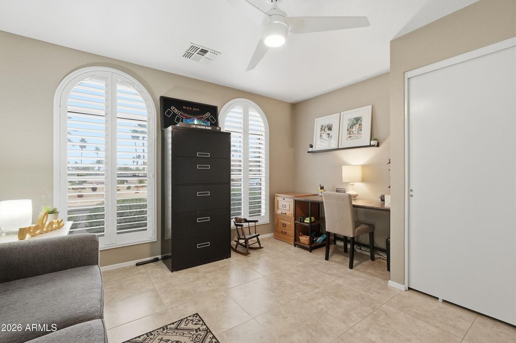 Image 16 of property listing at 8946 E MINNESOTA Avenue, Sun Lakes, AZ 85248