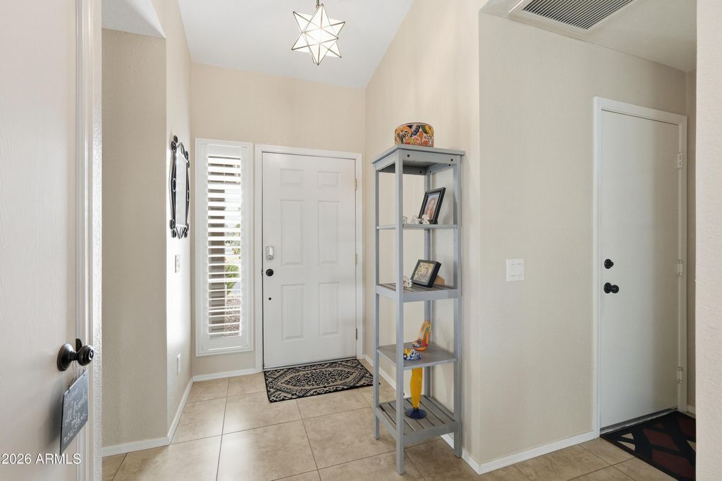 Image 33 of property listing at 8946 E MINNESOTA Avenue, Sun Lakes, AZ 85248