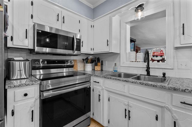 2643 Brown Street, Bossier City, LA 71111