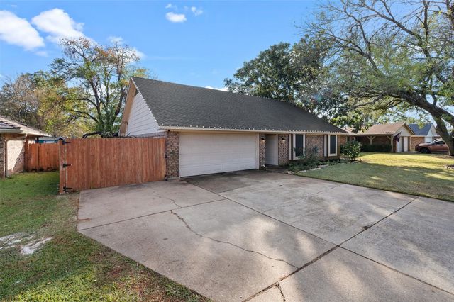 2643 Brown Street, Bossier City, LA 71111