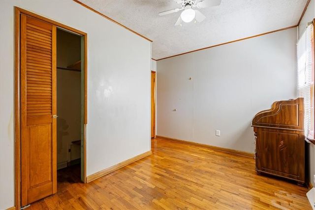 4905 Oakland Avenue, Kansas City, KS 66102