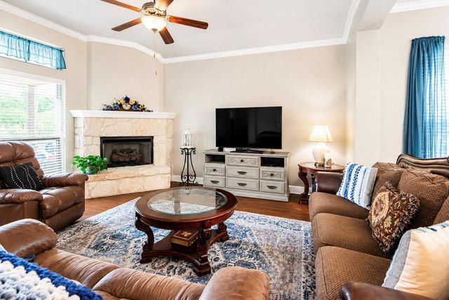 2200 Infield Court, Brenham, TX 77833