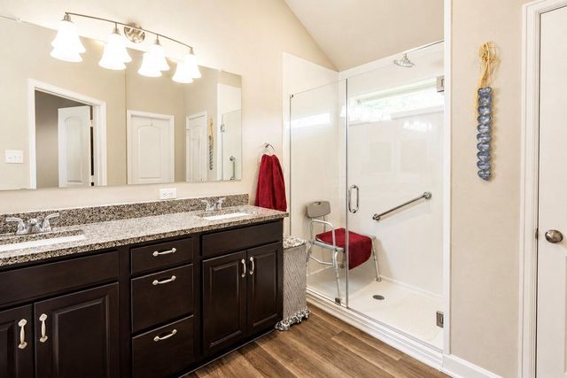 2200 Infield Court, Brenham, TX 77833