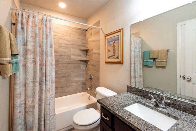 2200 Infield Court, Brenham, TX 77833