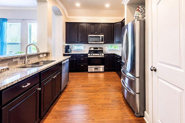 2200 Infield Court, Brenham, TX 77833
