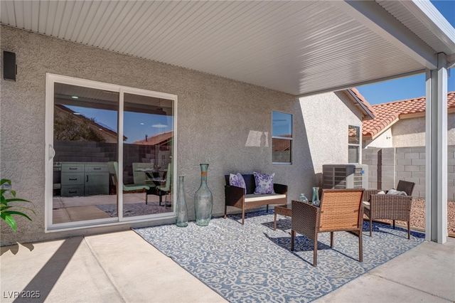 657 Thousand Oaks Drive, Las Vegas, NV 89123