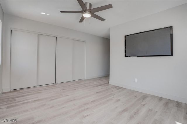 657 Thousand Oaks Drive, Las Vegas, NV 89123