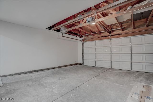 657 Thousand Oaks Drive, Las Vegas, NV 89123