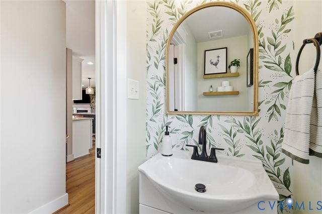 9309 Sweetmeadow Pl, Mechanicsville, VA 23116