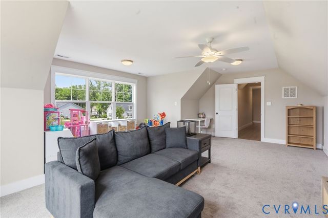 9309 Sweetmeadow Pl, Mechanicsville, VA 23116