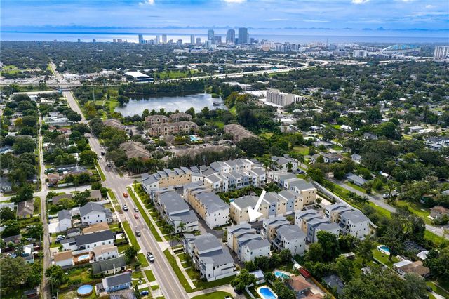 2560 12TH TERRACE N, St Petersburg, FL 33713