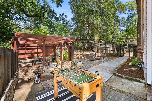 241 Floribel Ave, San Anselmo, CA 94960