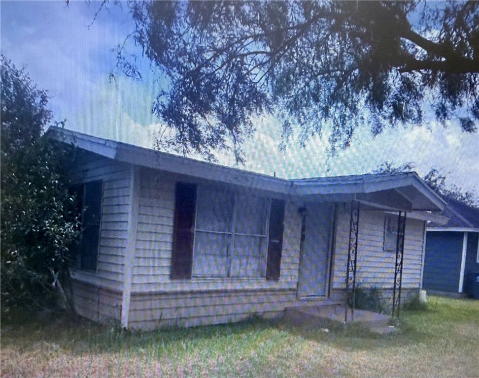 4834 Blackjack Pl, Corpus Christi, TX 78416 — exterior
