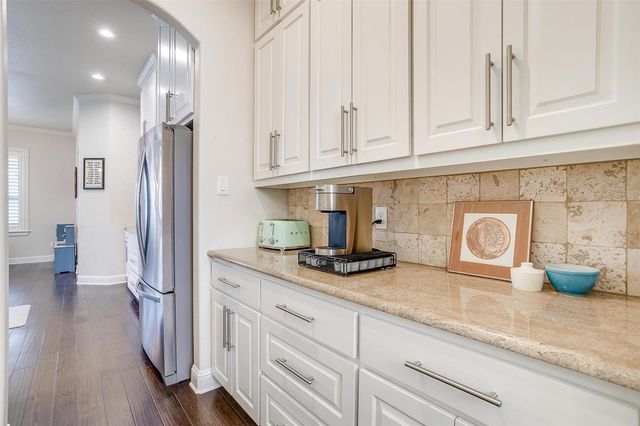 306 Creekview Terrace, Aledo, TX 76008