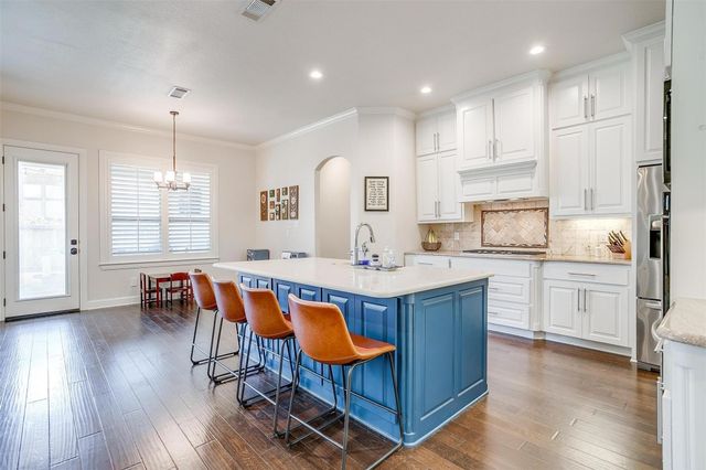 306 Creekview Terrace, Aledo, TX 76008