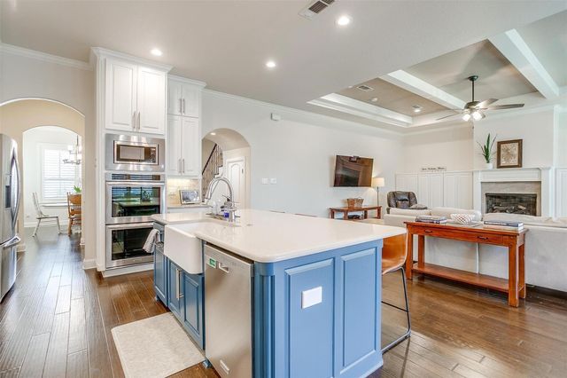 306 Creekview Terrace, Aledo, TX 76008
