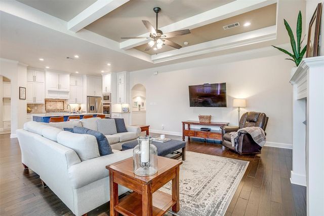 306 Creekview Terrace, Aledo, TX 76008