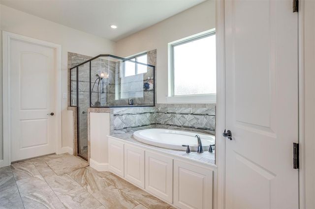 306 Creekview Terrace, Aledo, TX 76008