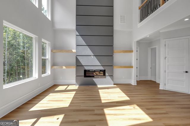 225 Valerie Circle, South Fulton, GA 30349