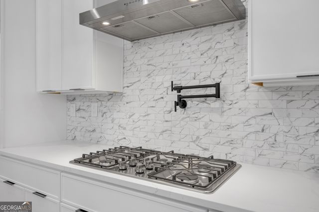 225 Valerie Circle, South Fulton, GA 30349