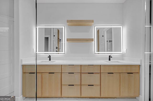 225 Valerie Circle, South Fulton, GA 30349